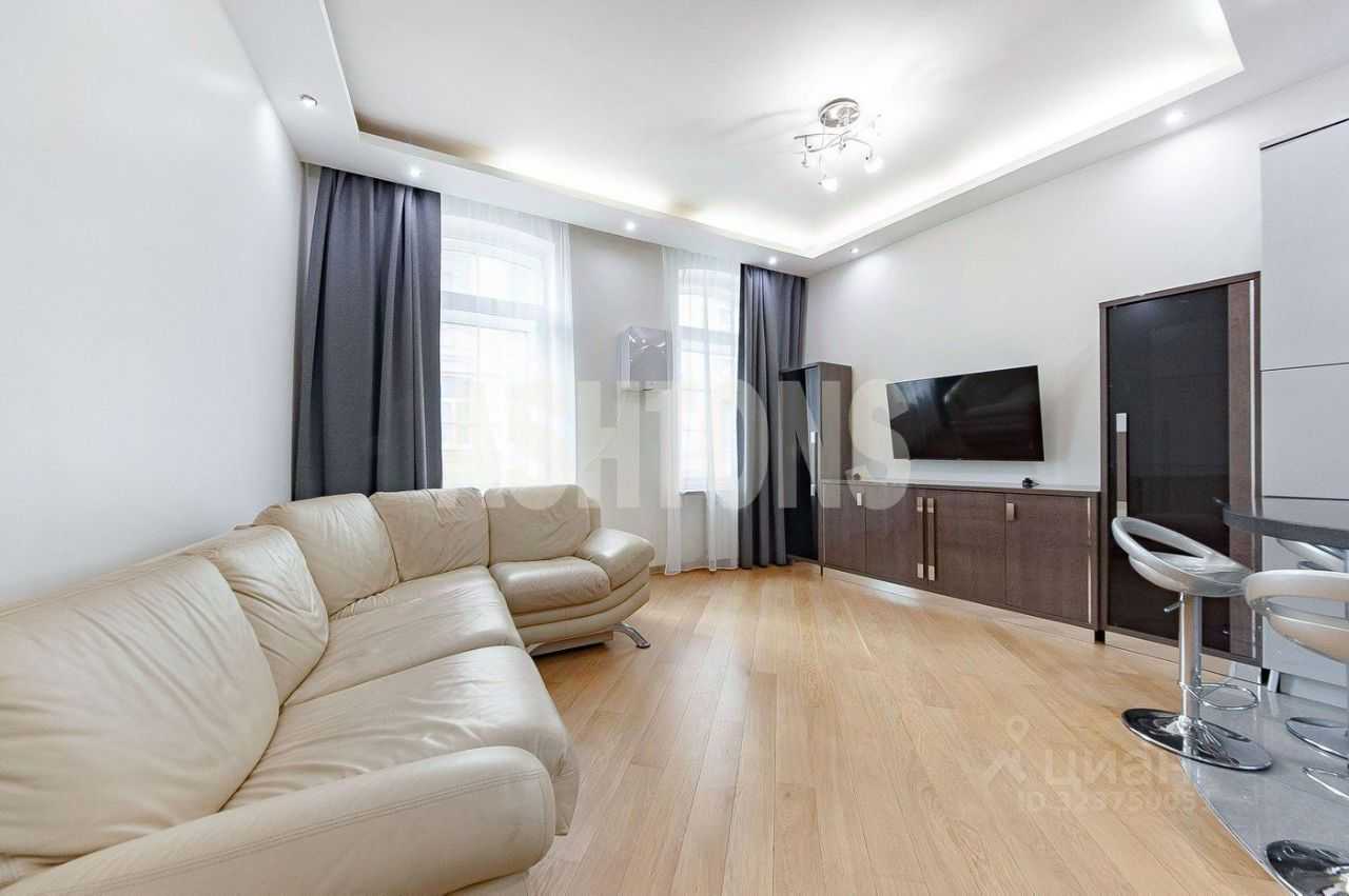 2-комнатная квартира, 81 м² — фотография 3