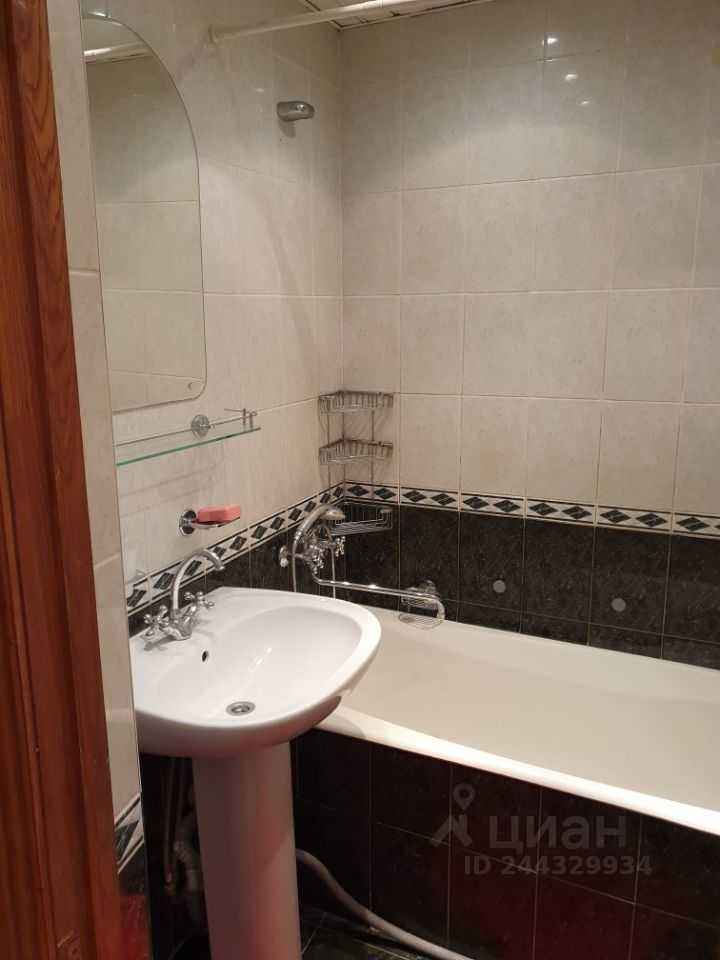 2-комнатная квартира, 56 м² — фотография 3