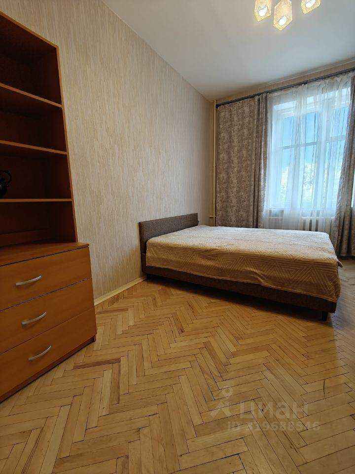 2-комнатная квартира, 55 м² — фотография 3