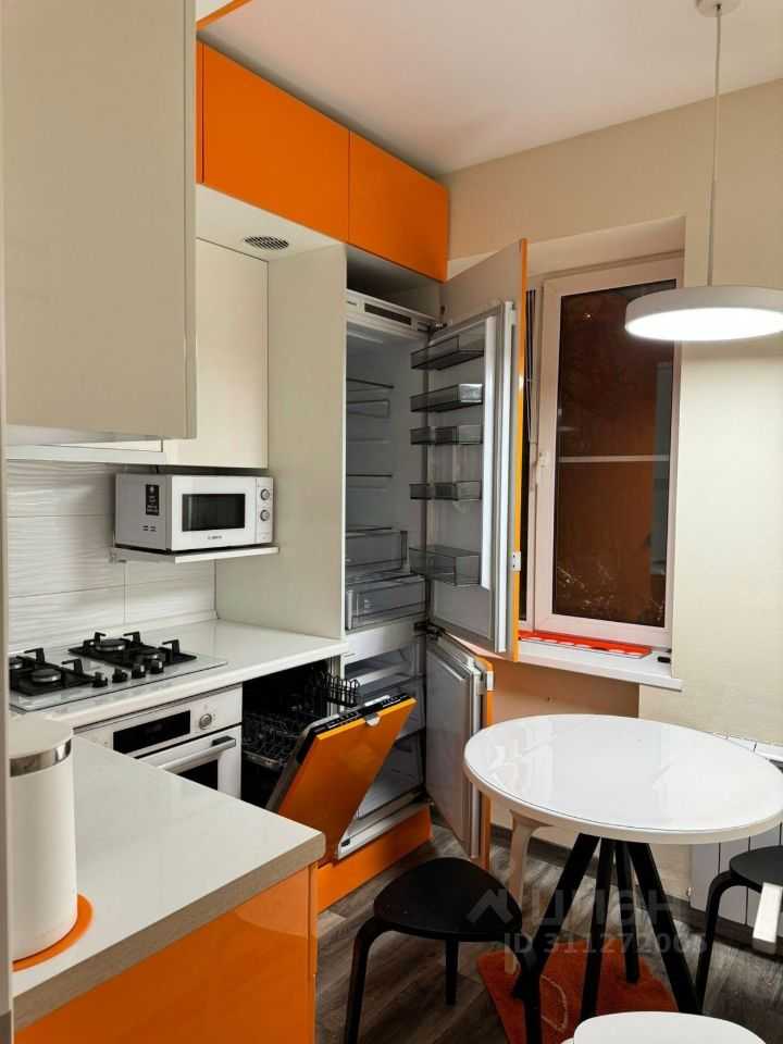 4-комнатная квартира, 62 м² — фотография 3