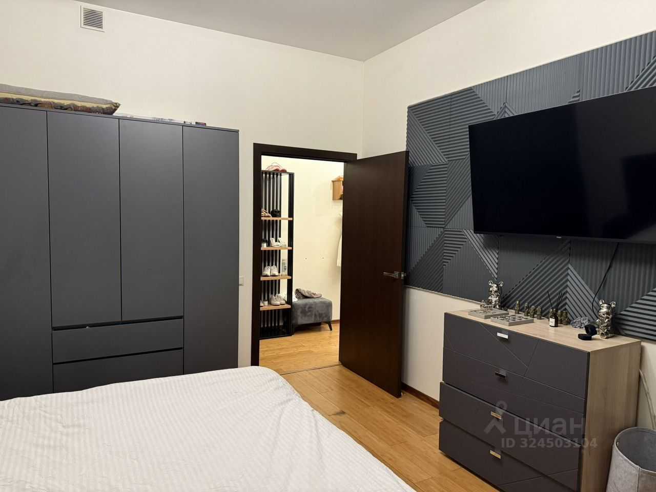2-комнатная квартира, 55 м² — фотография 3