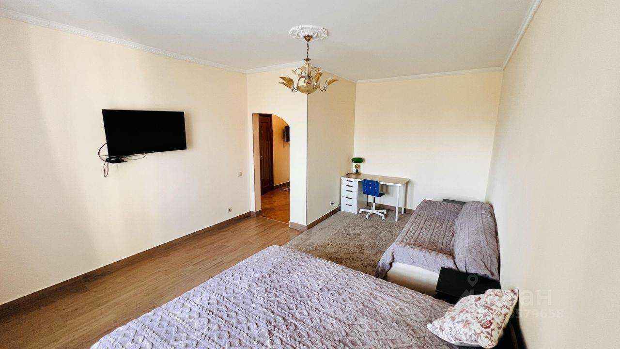 1-комнатная квартира, 50 м² — фотография 2