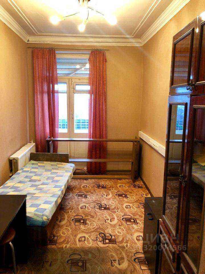 4-комнатная квартира, 110 м² — фотография 3