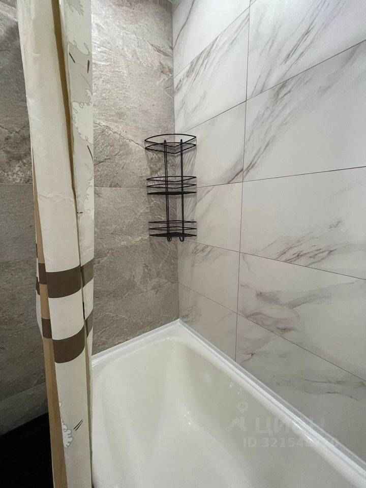 1-комнатная квартира, 42 м² — фотография 3