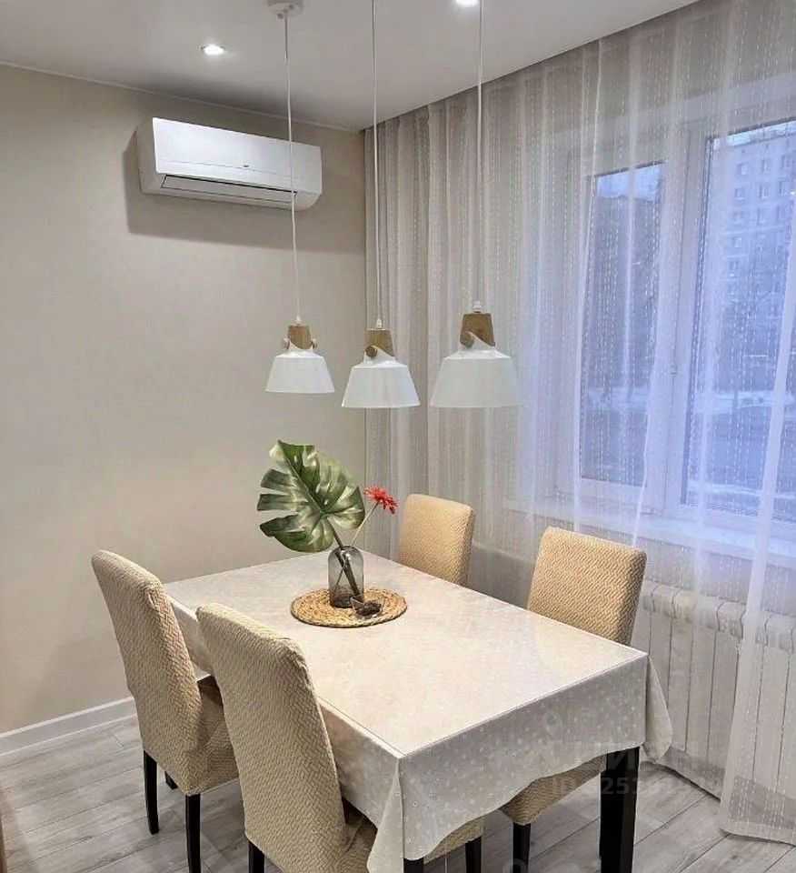 4-комнатная квартира, 90 м² — фотография 3