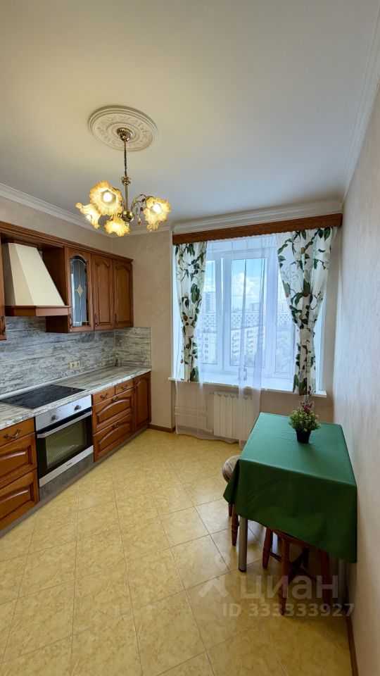 1-комнатная квартира, 50 м² — фотография 2