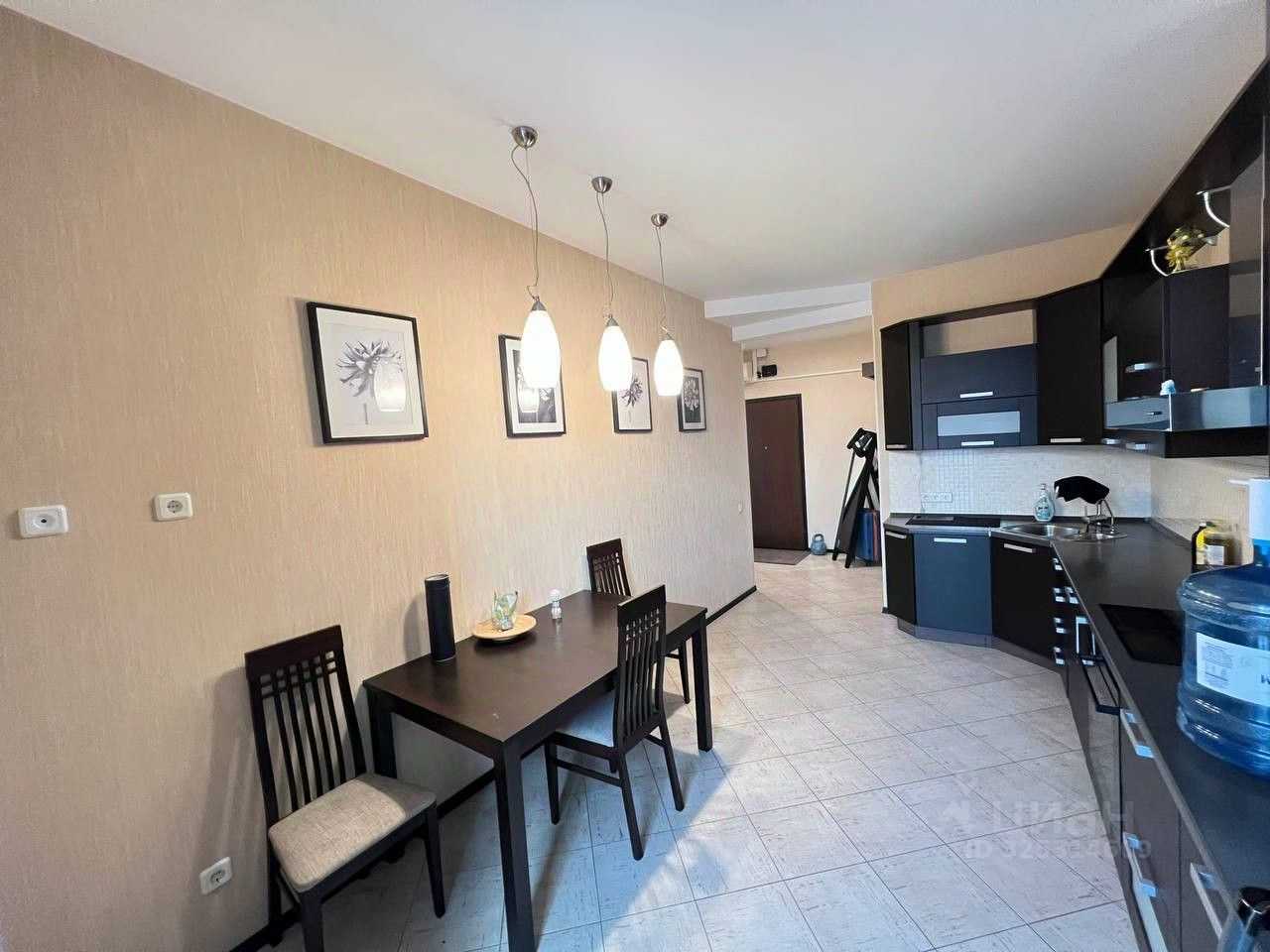 2-комнатная квартира, 80 м² — фотография 2