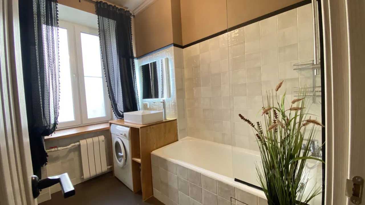 4-комнатная квартира, 80 м² — фотография 3