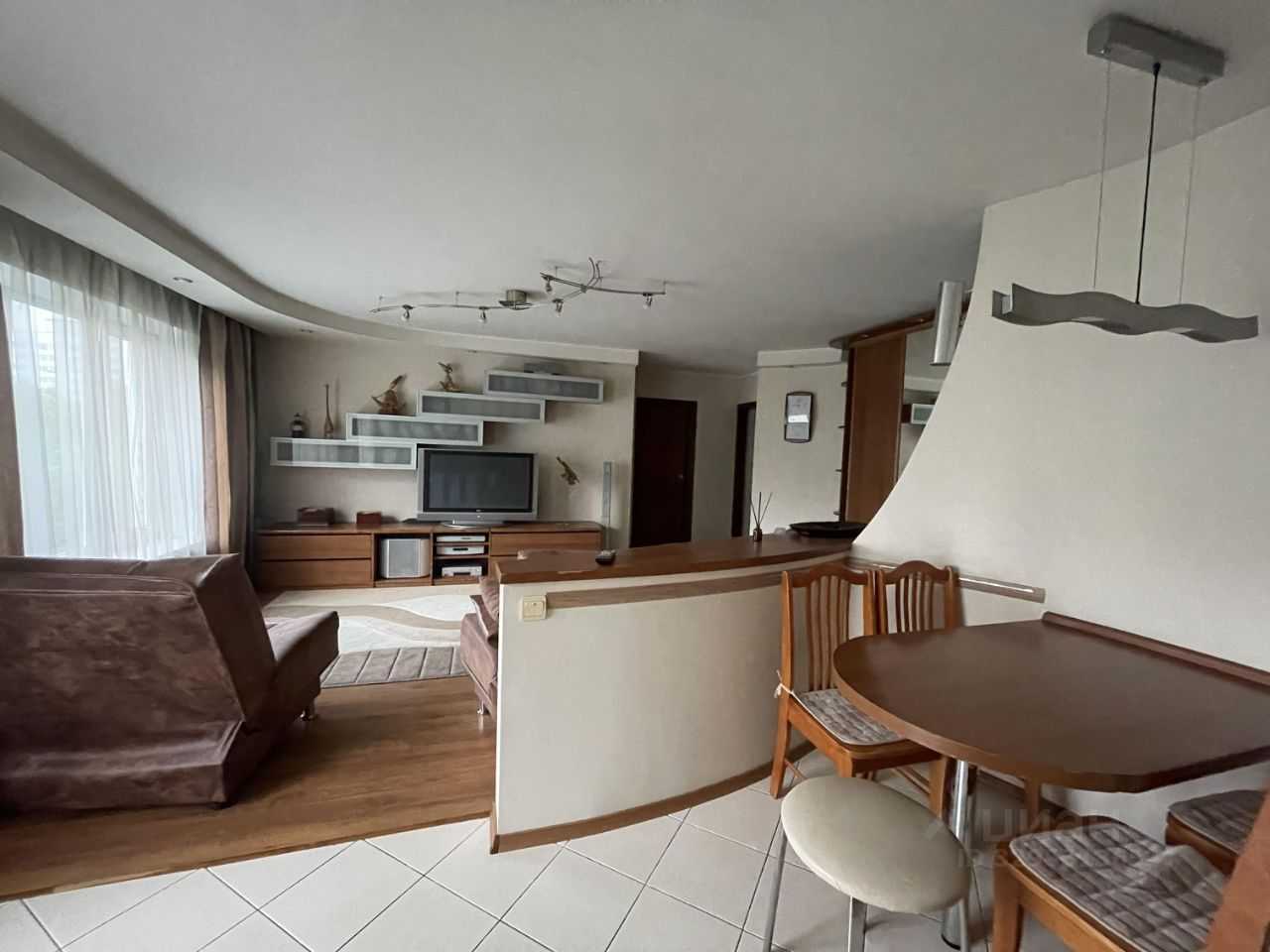 3-комнатная квартира, 74 м² — фотография 2