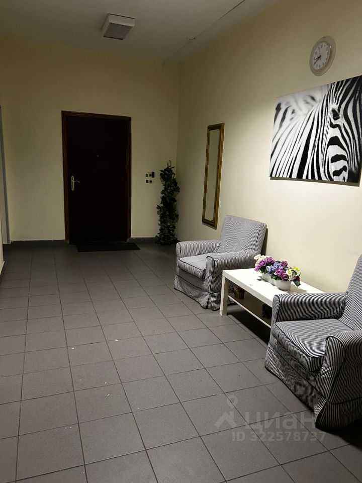 4-комнатная квартира, 154 м² — фотография 3