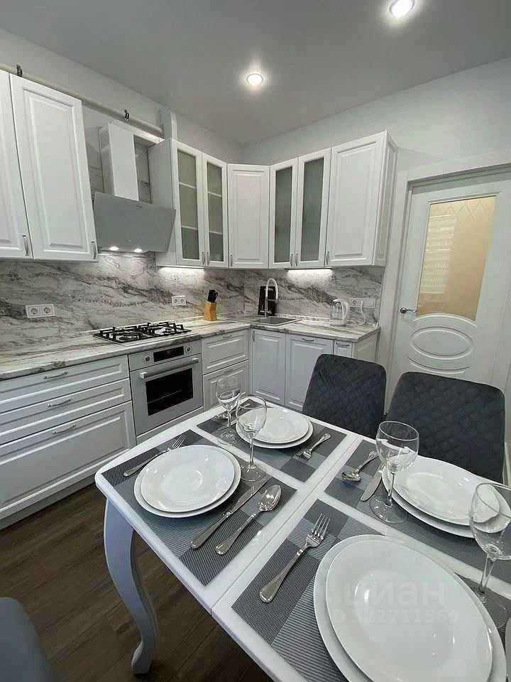 2-комнатная квартира, 62 м² — фотография 2