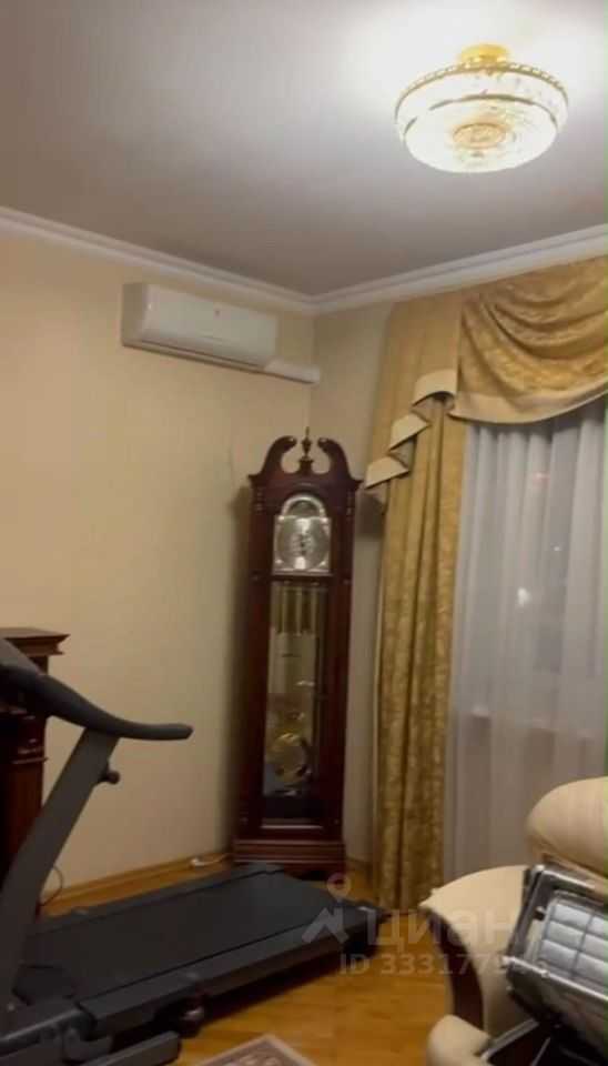 4-комнатная квартира, 138 м² — фотография 2