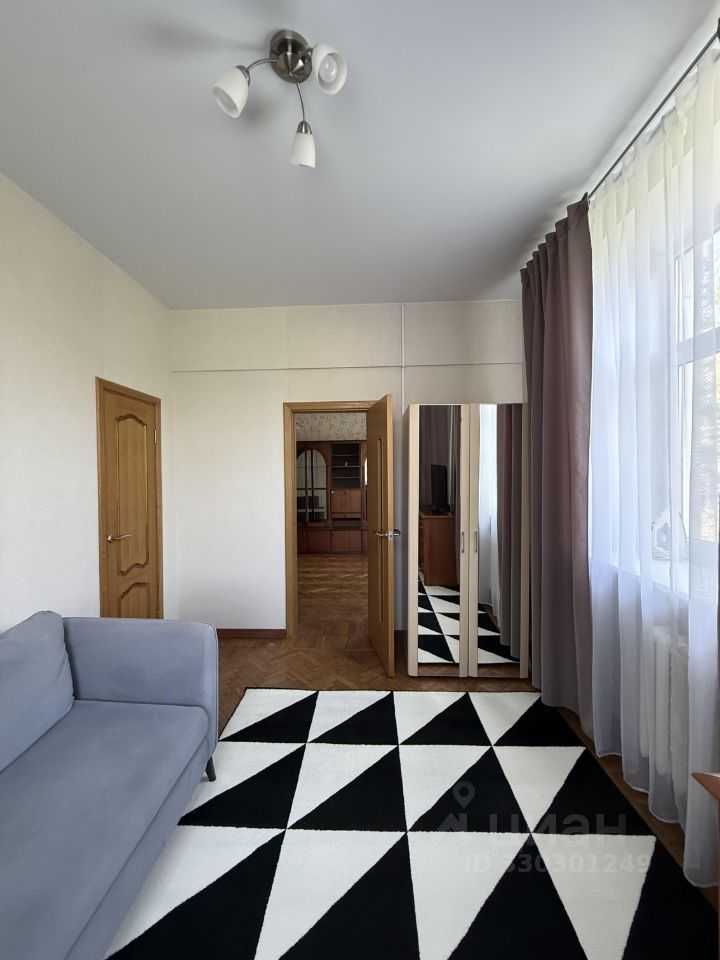2-комнатная квартира, 62 м² — фотография 2