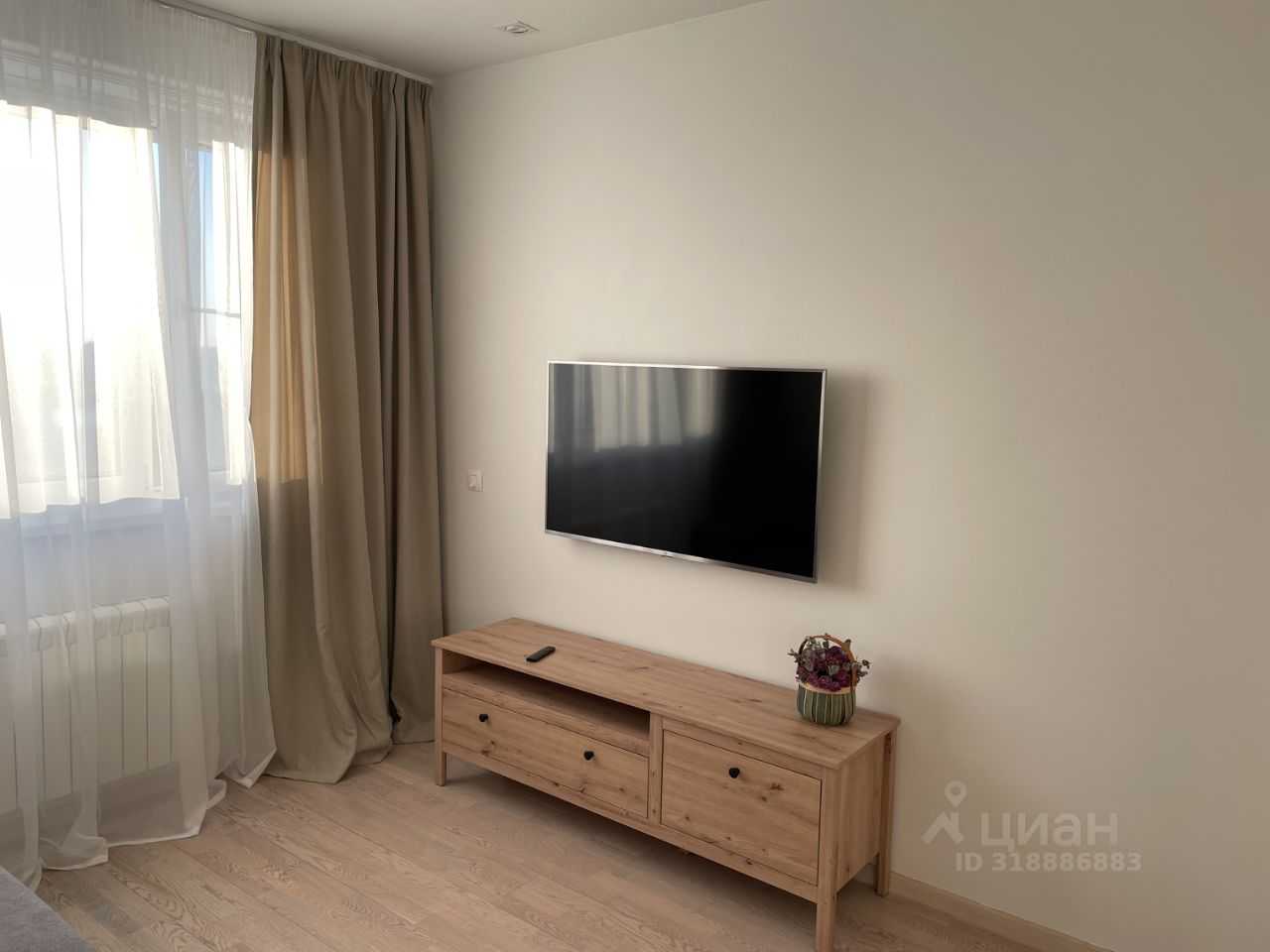 1-комнатная квартира, 42 м² — фотография 2