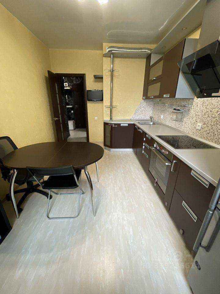 1-комнатная квартира, 45 м² — фотография 2