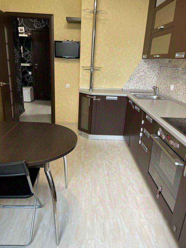1-комнатная квартира, 40 м² — фотография 3