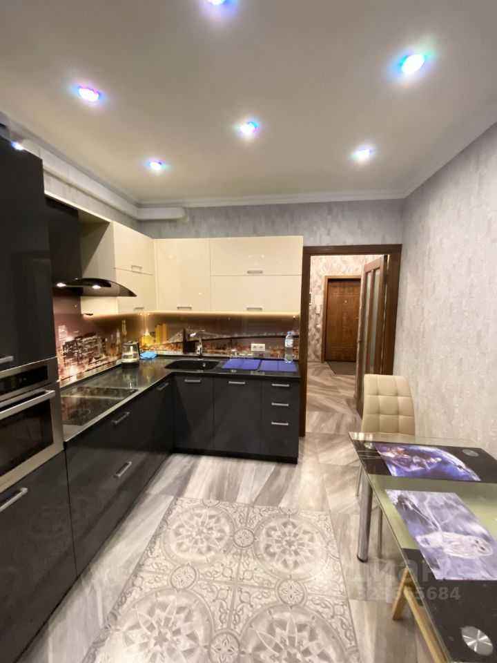 1-комнатная квартира, 40,2 м² — фотография 2