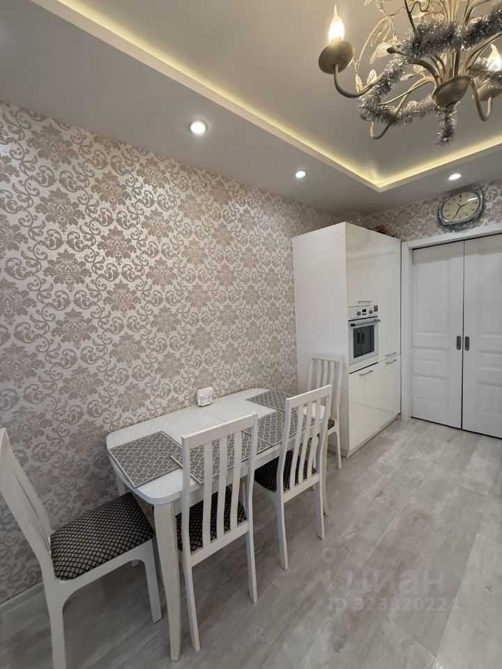 3-комнатная квартира, 70 м² — фотография 2