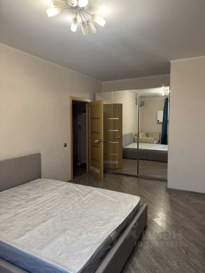 1-комнатная квартира, 37,2 м² — фотография 2