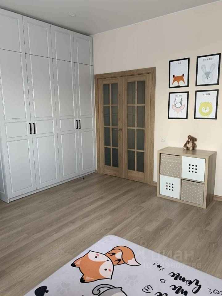 2-комнатная квартира, 74 м² — фотография 2