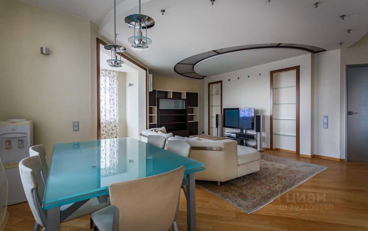 3-комнатная квартира, 128 м²