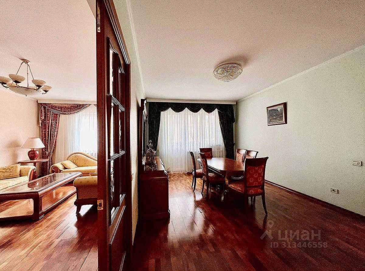 4-комнатная квартира, 165 м² — фотография 2