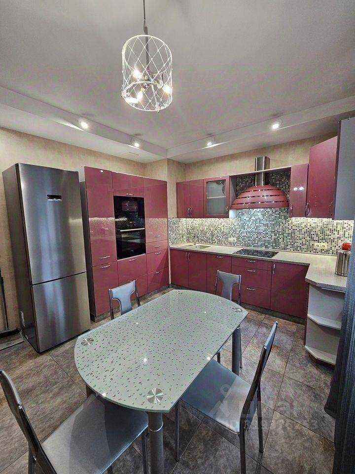 2-комнатная квартира, 80 м²