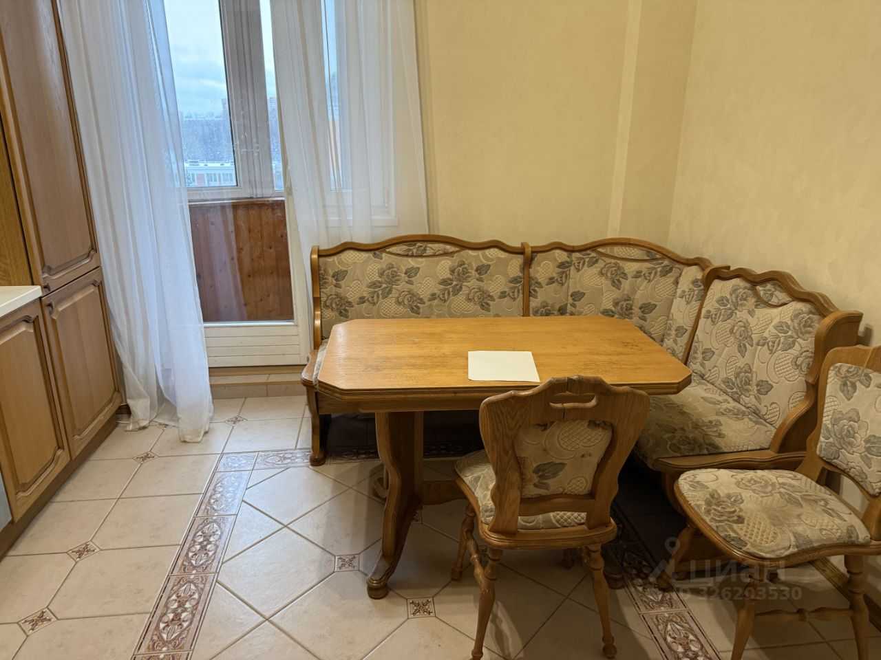 2-комнатная квартира, 82 м² — фотография 2