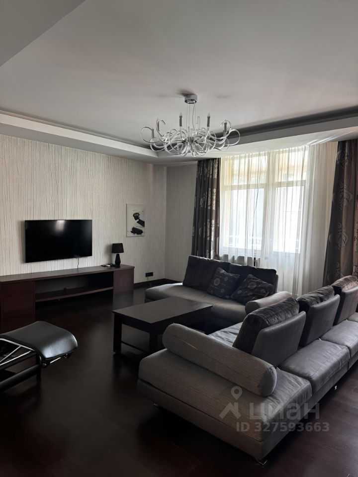 3-комнатная квартира, 150 м² — фотография 2