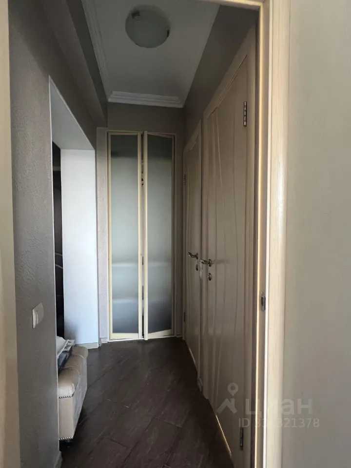 2-комнатная квартира, 57 м² — фотография 3