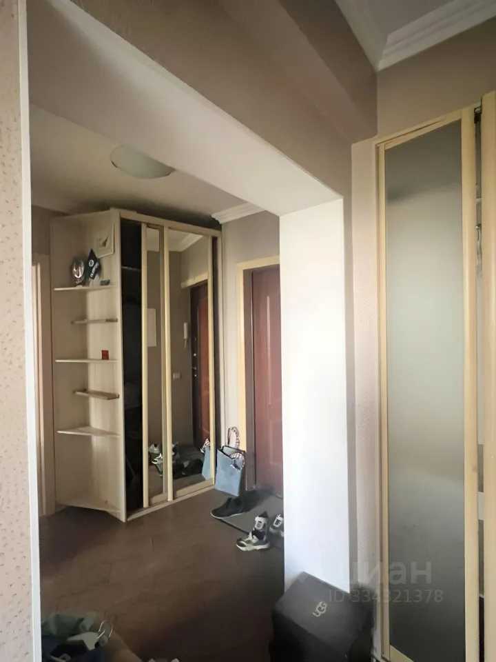 2-комнатная квартира, 57 м² — фотография 2