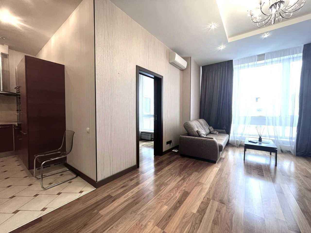 2-комнатная квартира, 70 м² — фотография 3