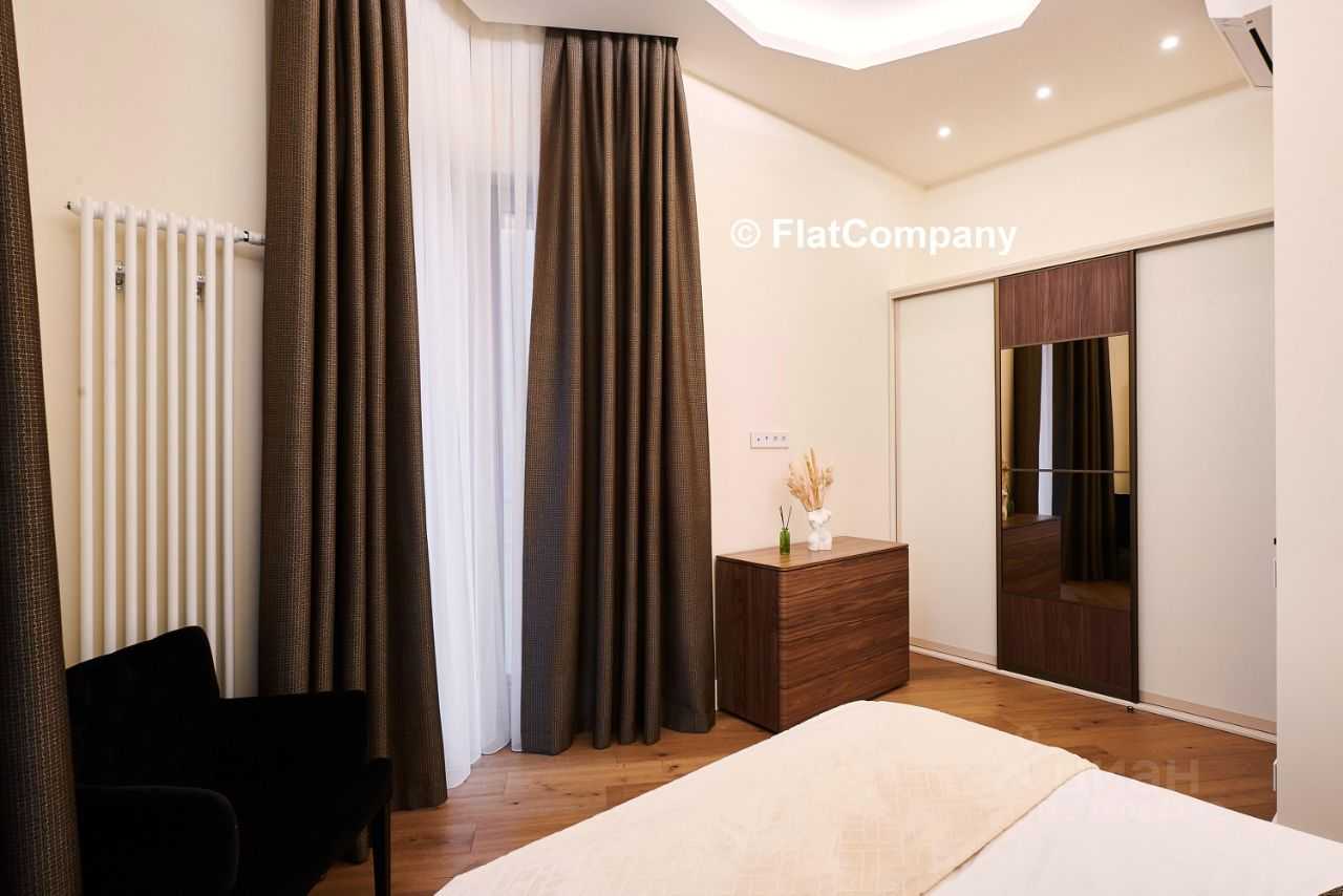2-комнатная квартира, 75 м² — фотография 2