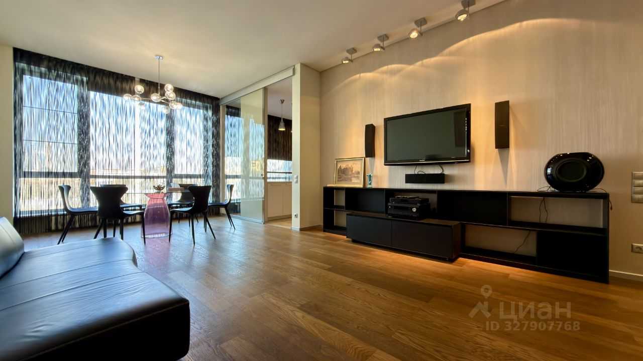 3-комнатная квартира, 140 м²