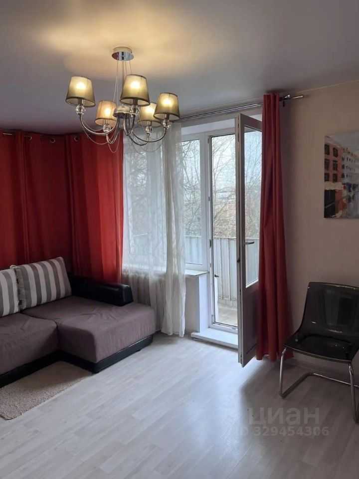 2-комнатная квартира, 42 м² — фотография 3