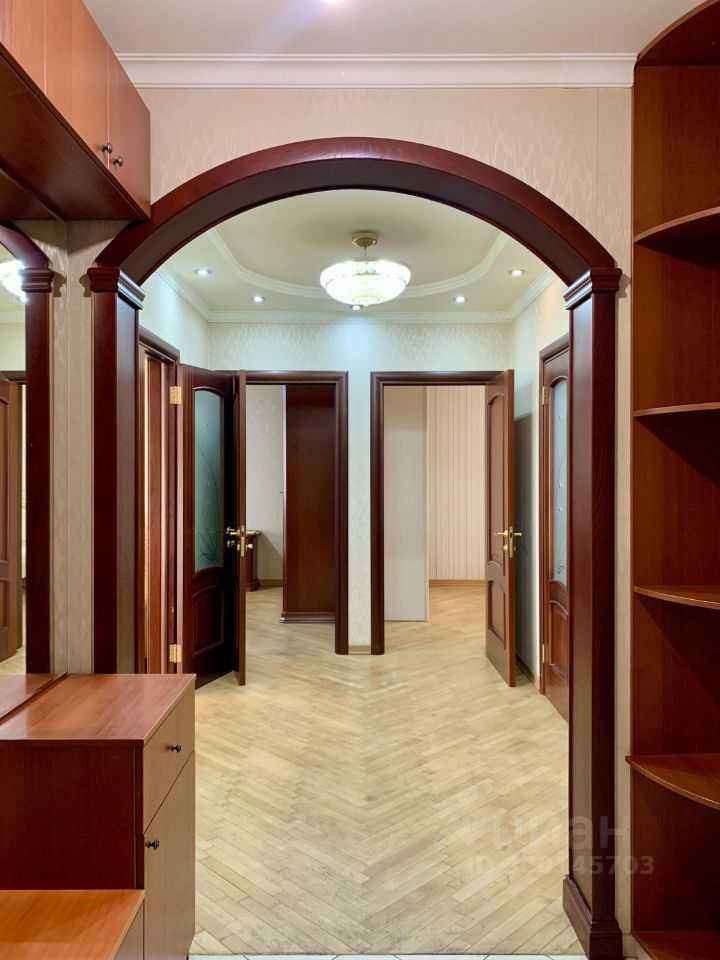 4-комнатная квартира, 95 м²
