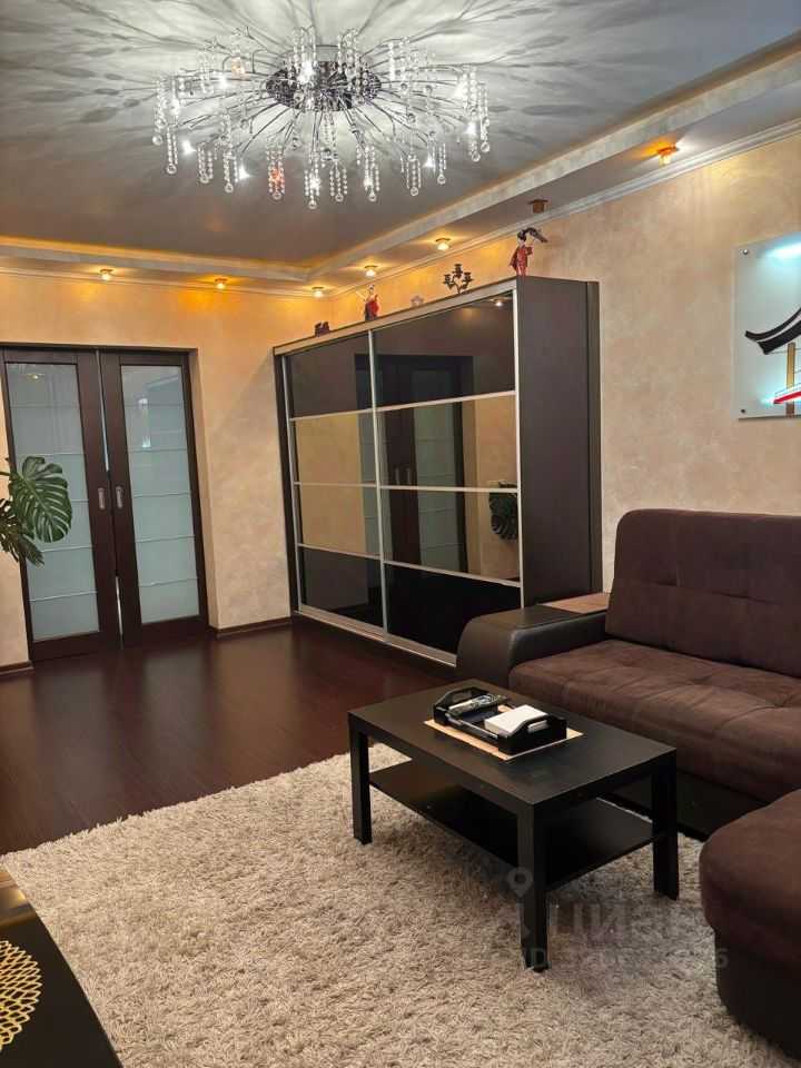 4-комнатная квартира, 109 м² — фотография 3