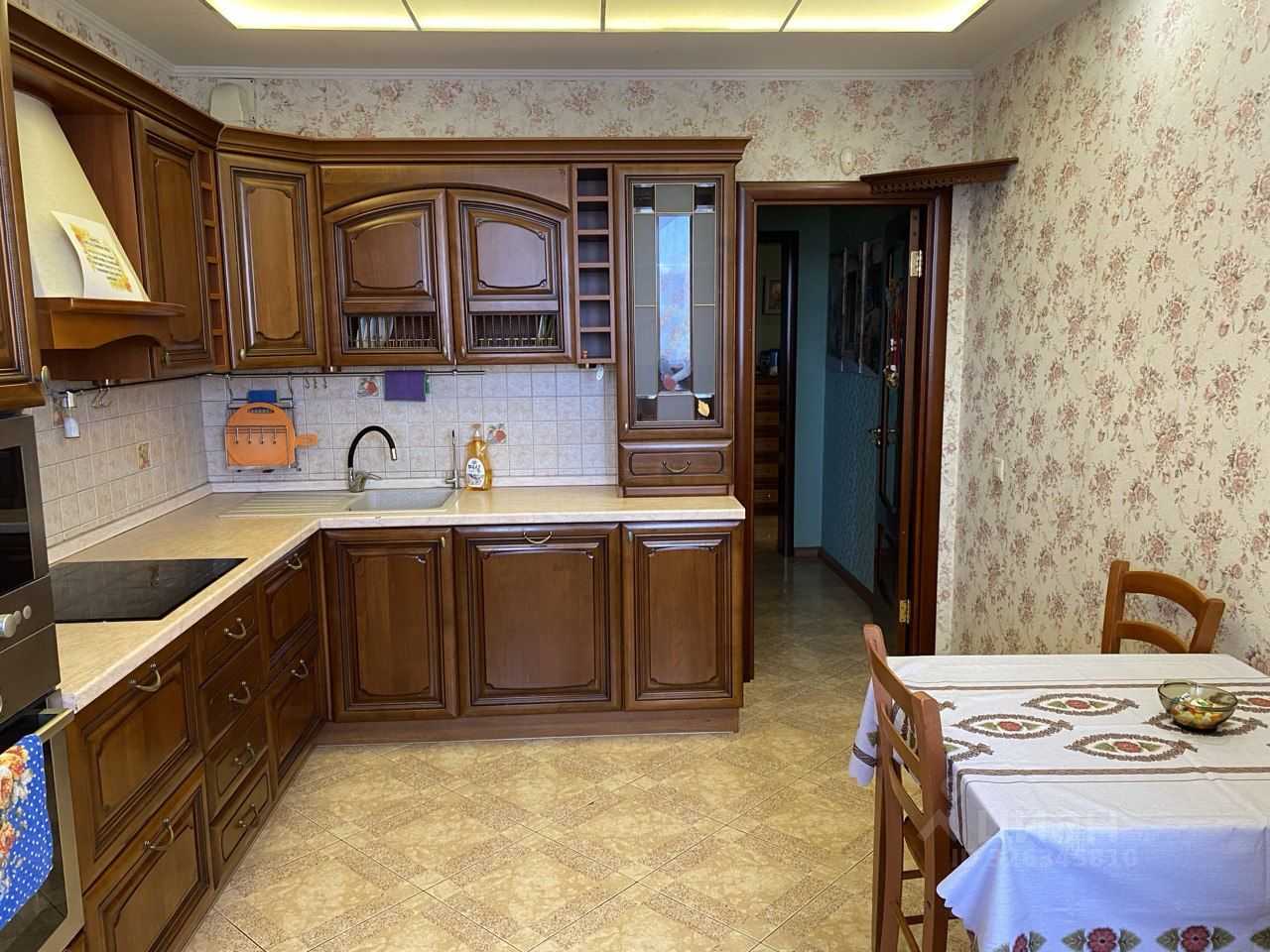 4-комнатная квартира, 110 м²