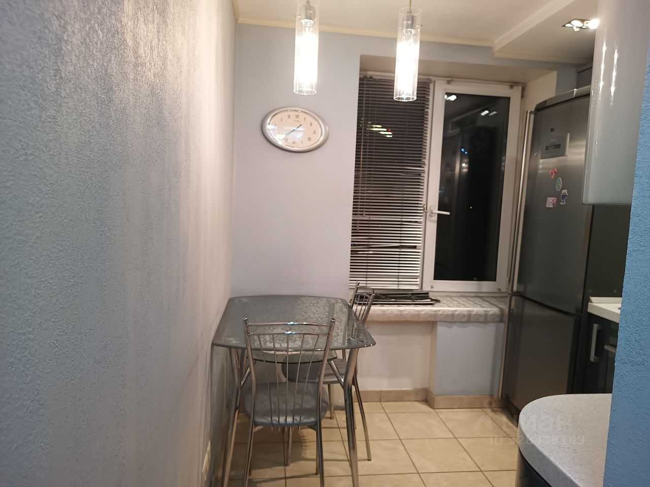 2-комнатная квартира, 42 м² — фотография 2