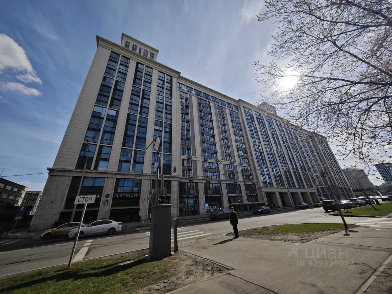 2-комнатная квартира, 55 м² — фотография 2