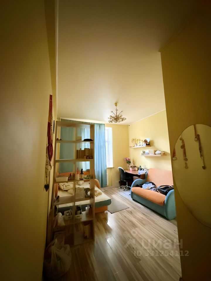 4-комнатная квартира, 99 м² — фотография 2