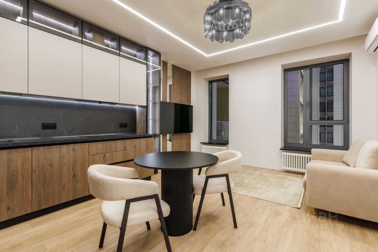 2-комнатная квартира, 56 м² — фотография 2