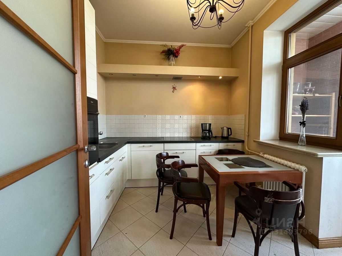 2-комнатная квартира, 77,9 м² — фотография 2