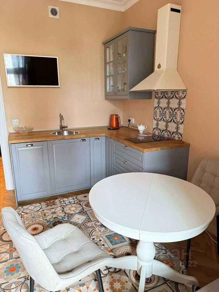 1-комнатная квартира, 47 м² — фотография 3