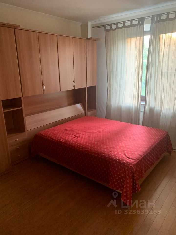 2-комнатная квартира, 66 м² — фотография 2