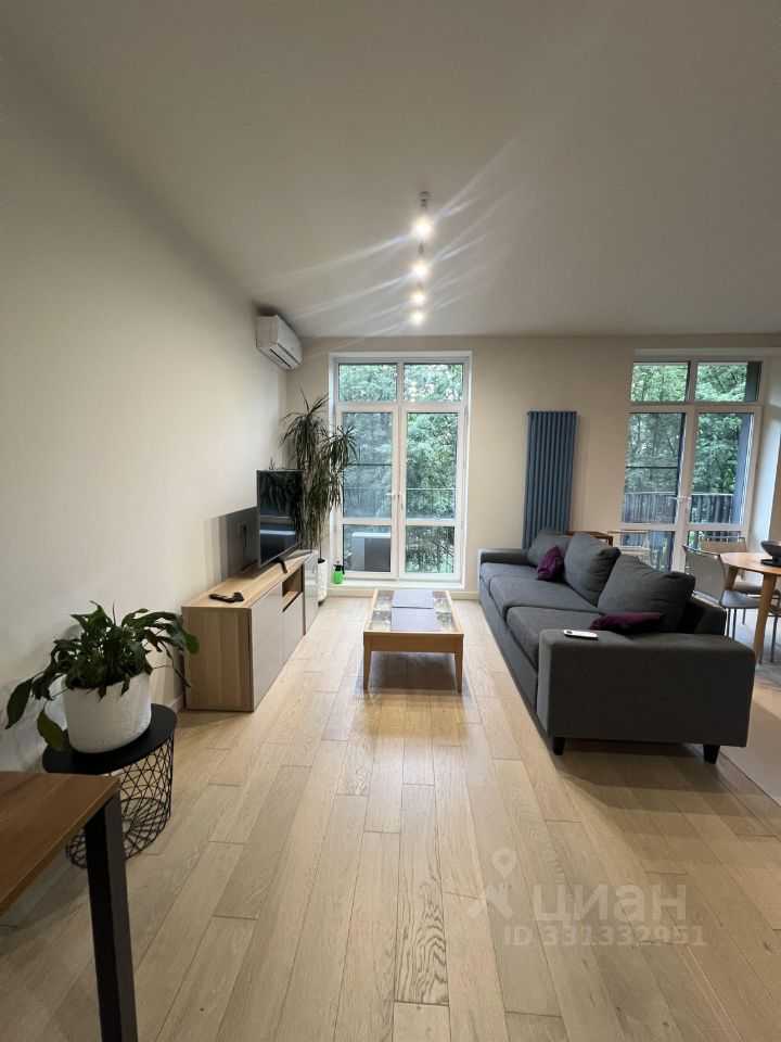 3-комнатная квартира, 74 м² — фотография 3