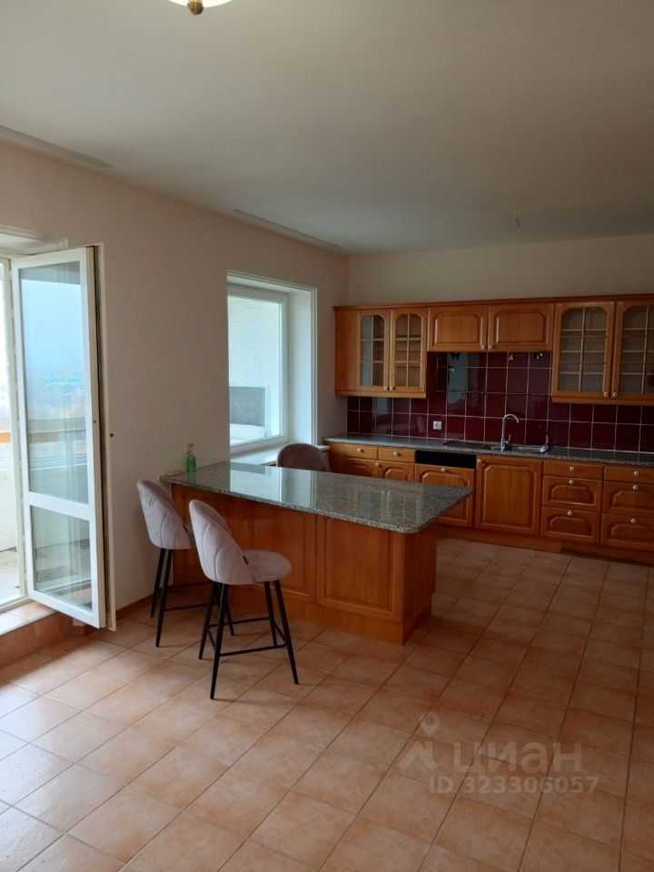 4-комнатная квартира, 210,1 м²
