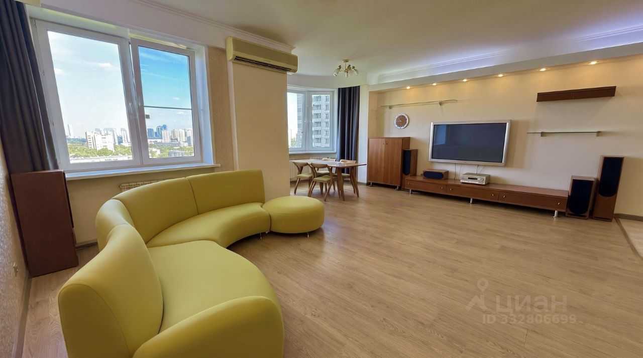 4-комнатная квартира, 145 м²