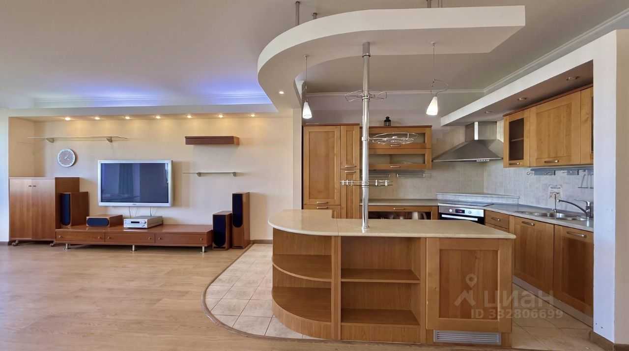 4-комнатная квартира, 145 м² — фотография 3