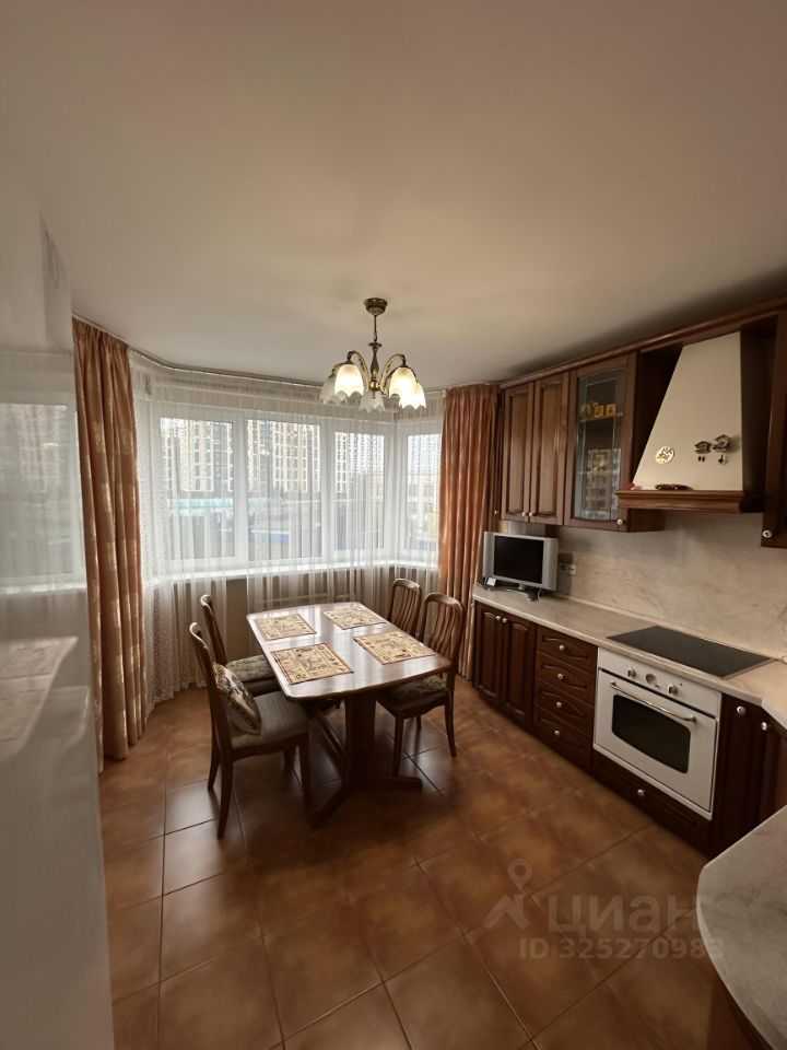 2-комнатная квартира, 60,2 м² — фотография 3